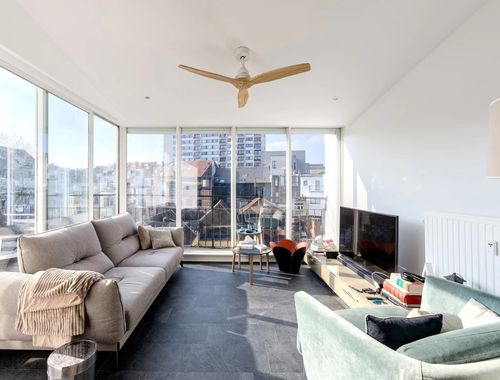                                         Appartement à vendre à Ixelles, € 698.000
