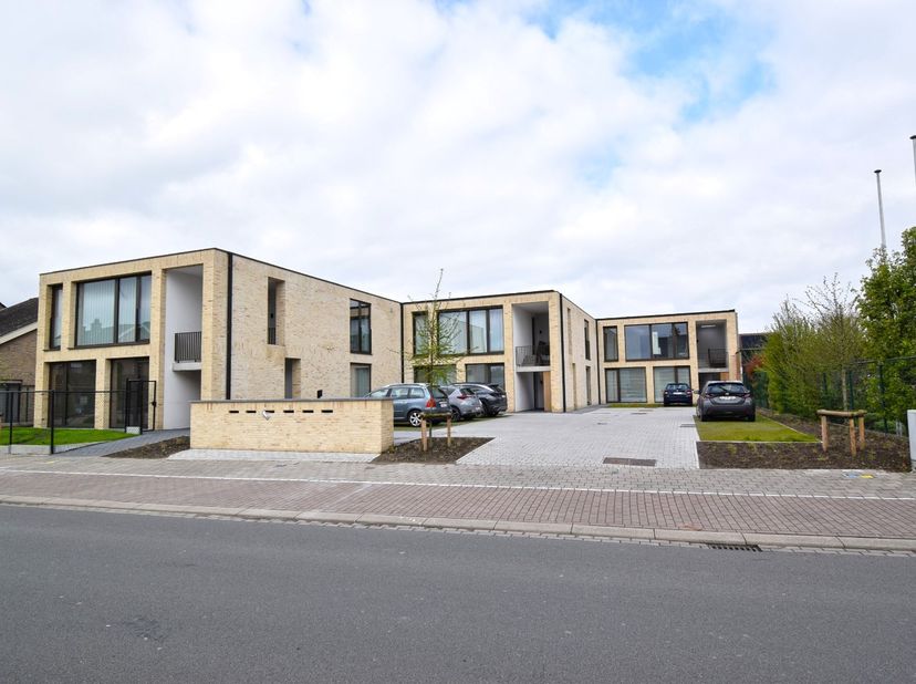 Appartement à louer à Schoolstraat 115 boîte 1.1,
                    8800 Roeselare