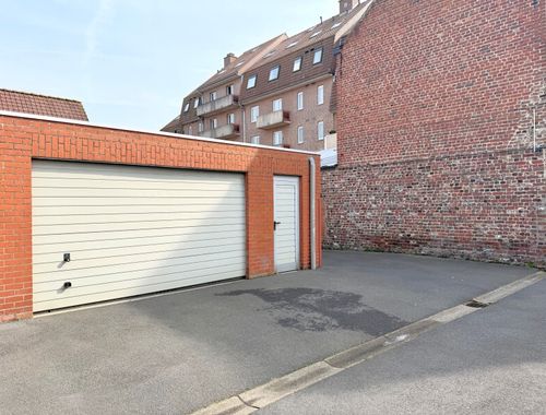                                         Garage te huur in Menen, € 160
