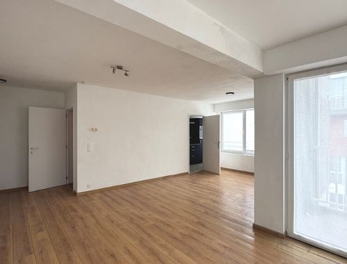                                         Appartement te huur in Zottegem, € 825
