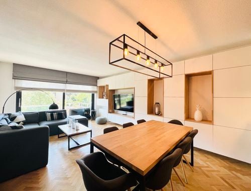                                         Appartement te huur in Sint-Lambrechts-Woluwe, € 1.850
