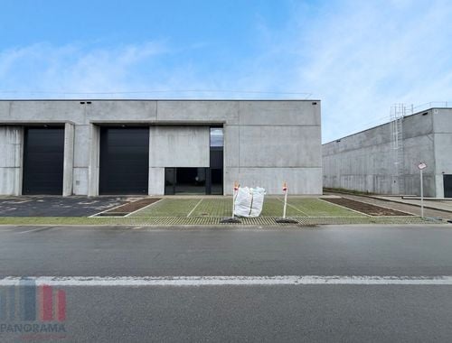                                         Bedrijfsgebouw te huur in Aalst, € 2.000
