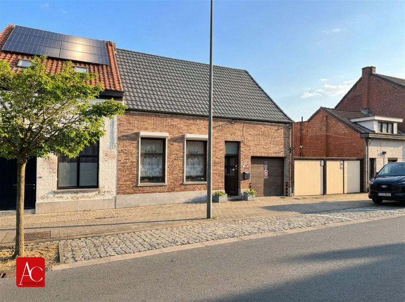 Maison à vendre
                    à 9120 Kallo