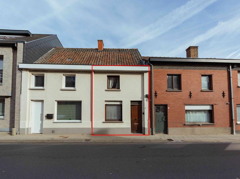 Huis te koop in Aarseleweg 19,
                    9800 Vinkt