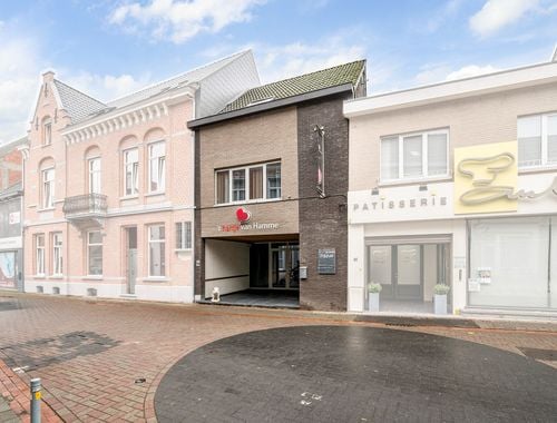                                         Handelspand met woonst te koop in Hamme, € 398.000
