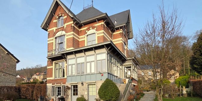 Huis te koop in 5530 Yvoir