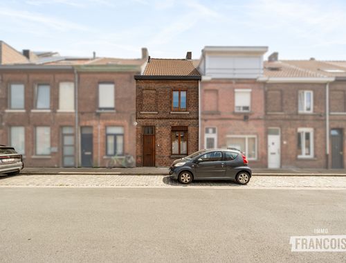                                         Rijwoning te koop in Sint-Andries, € 315.000
