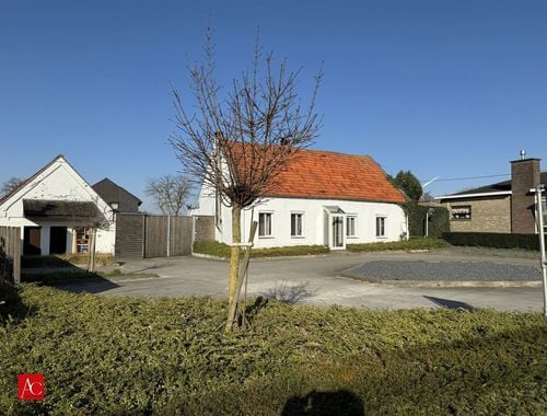                                         Maison à vendre à Sint-Gillis-Waas, € 395.000
