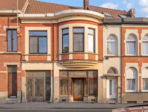                                        Maison ouvrière à vendre à Renaix, € 269.000
