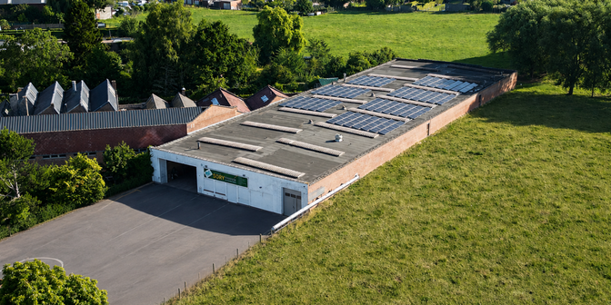 Bedrijfsvastgoed te huur in Chaussée de Luingne 316, 7712 Herzeeuw