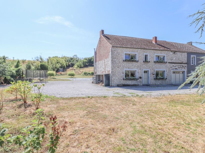 Huis te koop
                    in 5600 Villers-en-Fagne