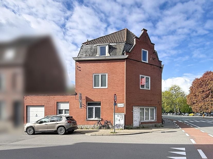 Huis te koop in Brugsestraat 58,
                    8500 Kortrijk