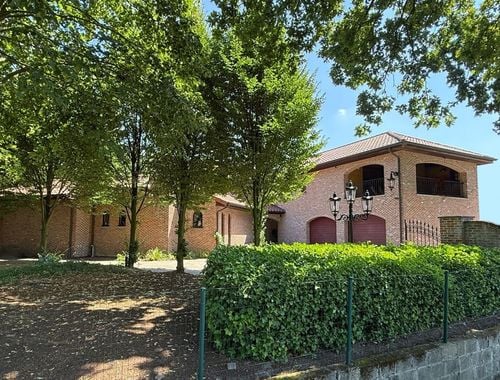                                         Eengezinswoning te koop in Beerse, € 899.500
