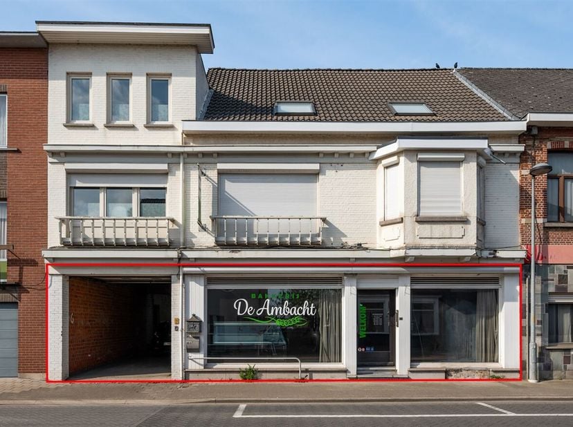 Bien professionnel à vendre
                    à 2220 Heist-op-den-Berg