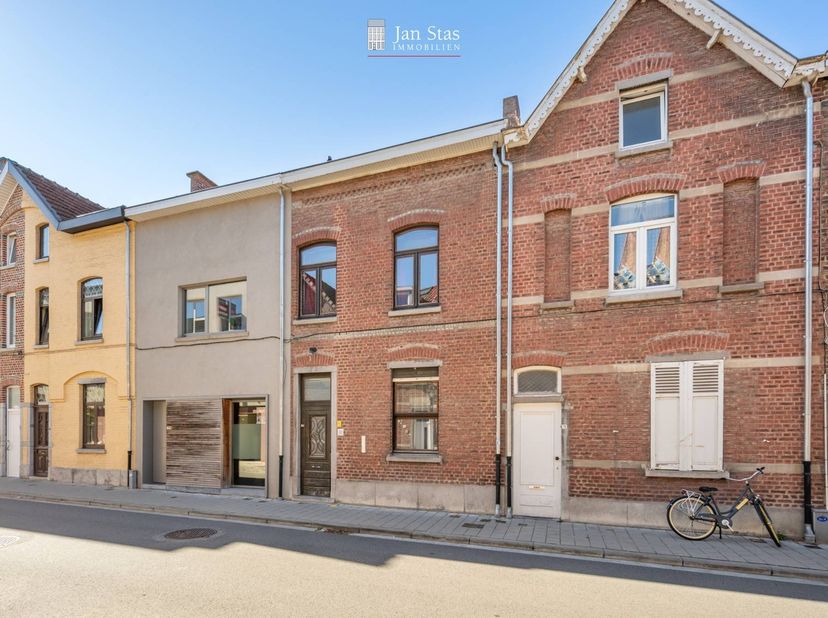 Huis te koop in Dekenstraat 80,
                    3000 Leuven