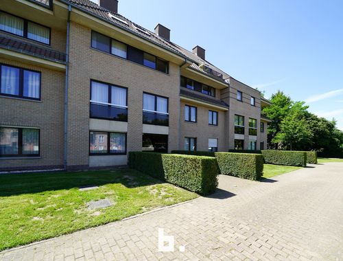                                         Duplex à louer à Sint-Michiels, € 820
