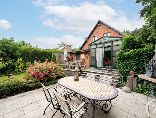                                         Maison unifamiliale à vendre à Berendrecht, € 468.500
