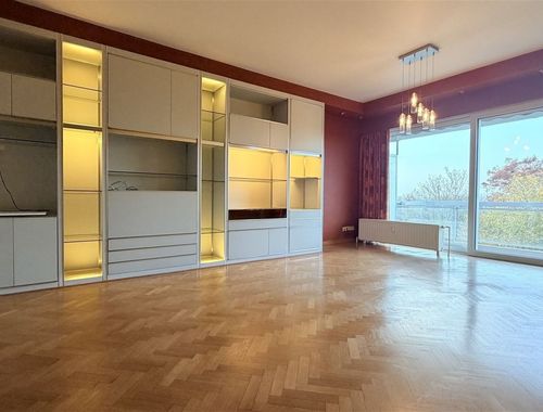                                         Appartement te koop in Tournai, € 160.000
