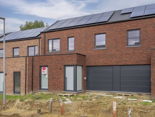                                         Maison à louer à Kortrijk, € 1.295
