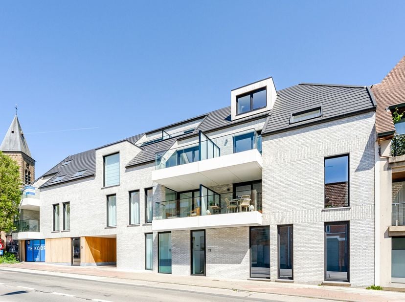 Ontdek deze moderne en energiezuinige nieuwbouwappartementen in de Statiestraat, centraal gelegen in Passendale. De appartementen zijn volledig afgewe
