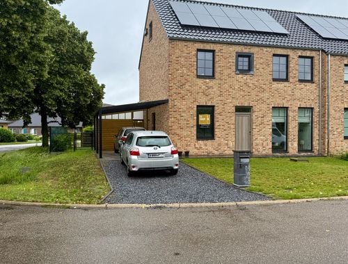                                        Woning te huur in Molenbeersel, € 1.550
