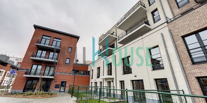 Appartement te huur in Nelson Mandela 2, 1190 Vorst