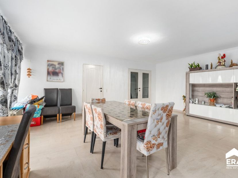 [[ DIT PAND NEEMT DEEL AAN DE ERA OPEN HUIZEN DAG OP 13/6 VAN 13:00 TOT 14:00 ]] Te koop: appartement in Residentie Hageland, gelegen in het centrum v