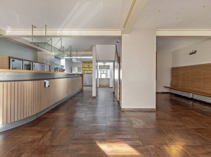 Dit horecapand "Au bon Brasseur" te koop is werkelijk top gelegen, op de Zwarte Berg in Westouter en dit op een totale grondoppervlakte van ca. 307m².