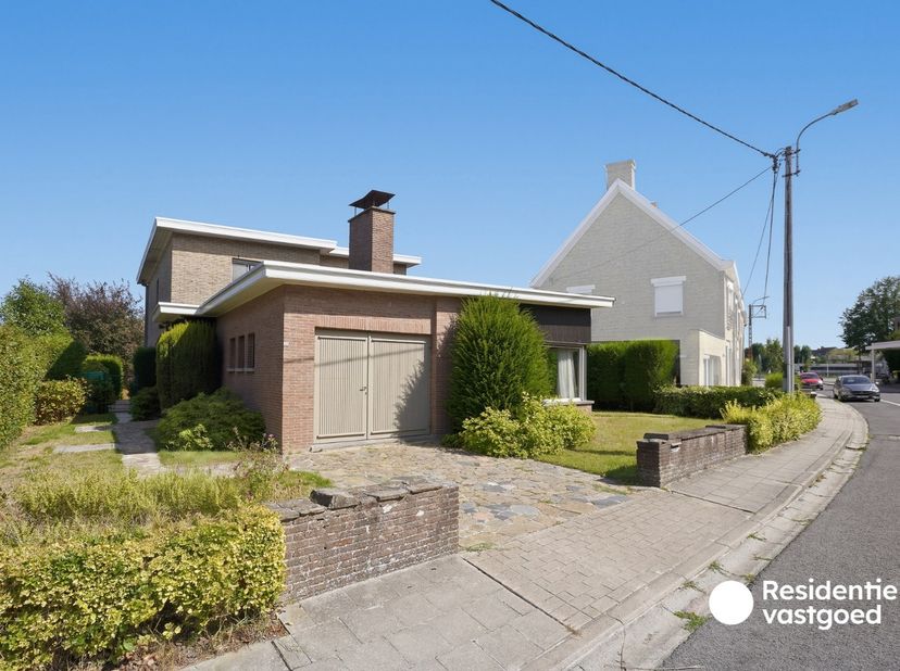 Huis te koop in Laure Fredericqlaan 22,
                    8600 Diksmuide