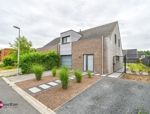                                         Woning te koop in Hever, € 598.000
