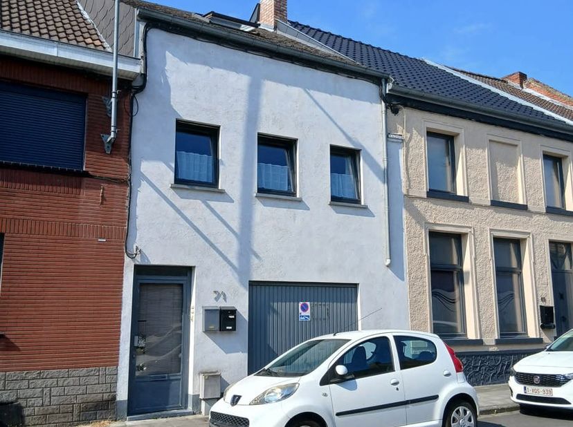 Appartement te huur
                    in 7012 Jemappes