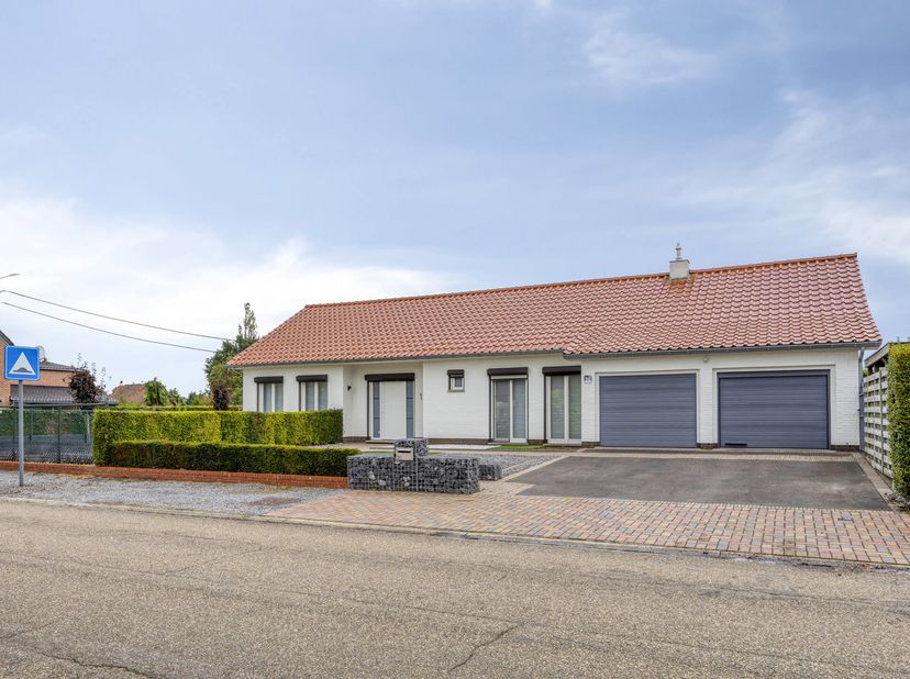 Huis te koop in Kleine Venstraat 30,
                    3550 Zolder