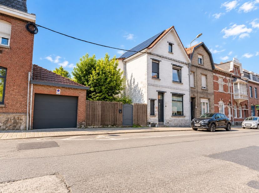 Huis te koop in ,
                    7700 Moeskroen