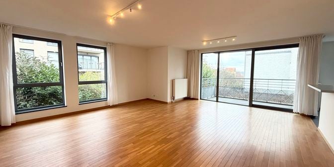 Appartement te huur in 1160 Oudergem
