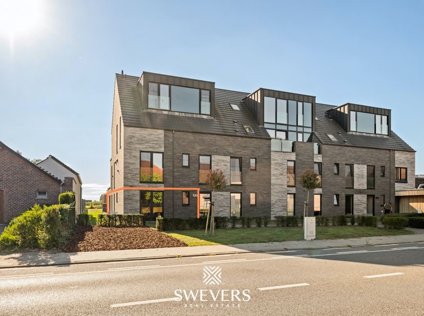 Appartement à vendre à Stationsstraat 131 boîte A 1,
                    3570 Alken