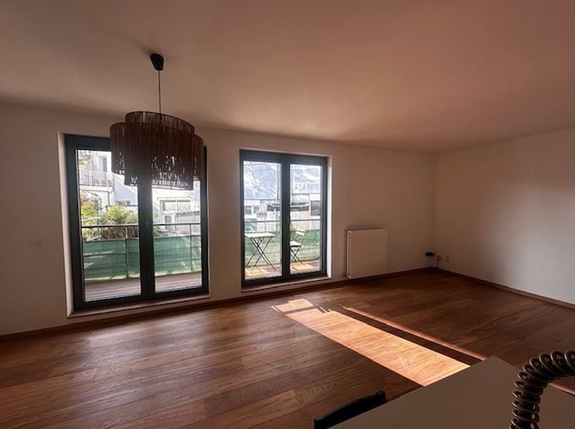 Appartement à louer
                    à 2018 Antwerpen
