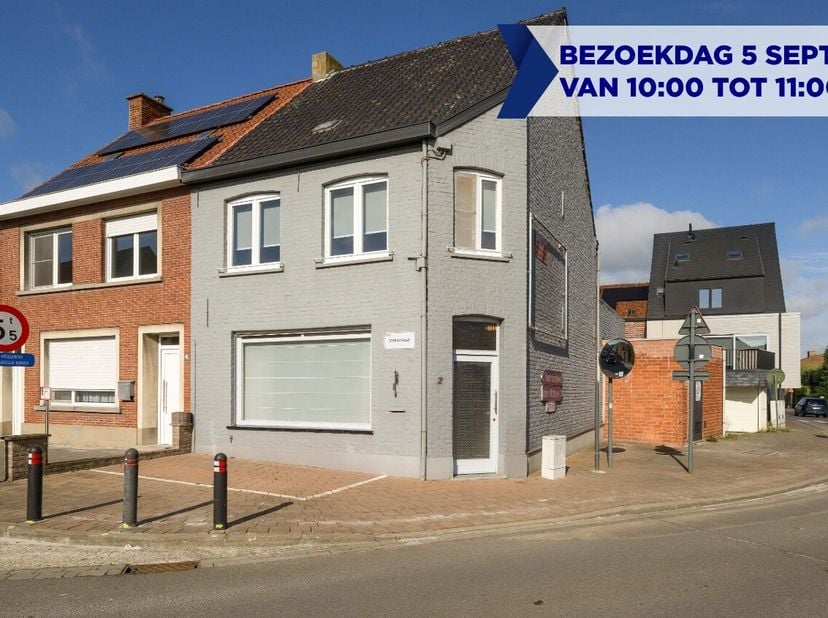 [[ DIT PAND NEEMT DEEL AAN DE ERA OPEN HUIZEN DAG OP 19/9 VAN 13:00 TOT 14:00 ]] Karaktervolle woning in Tielt met veranda en terras Bent u op zoek na