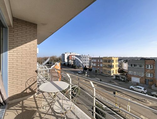                                         Appartement à vendre à De Panne, € 195.000
