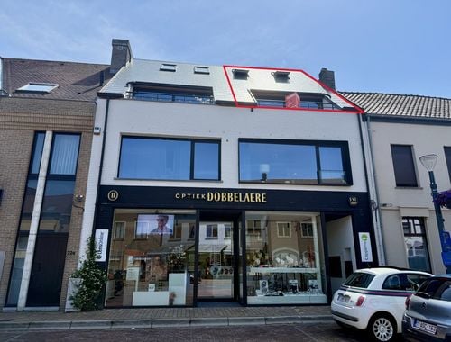                                         Appartement à louer à Kortemark, € 690
