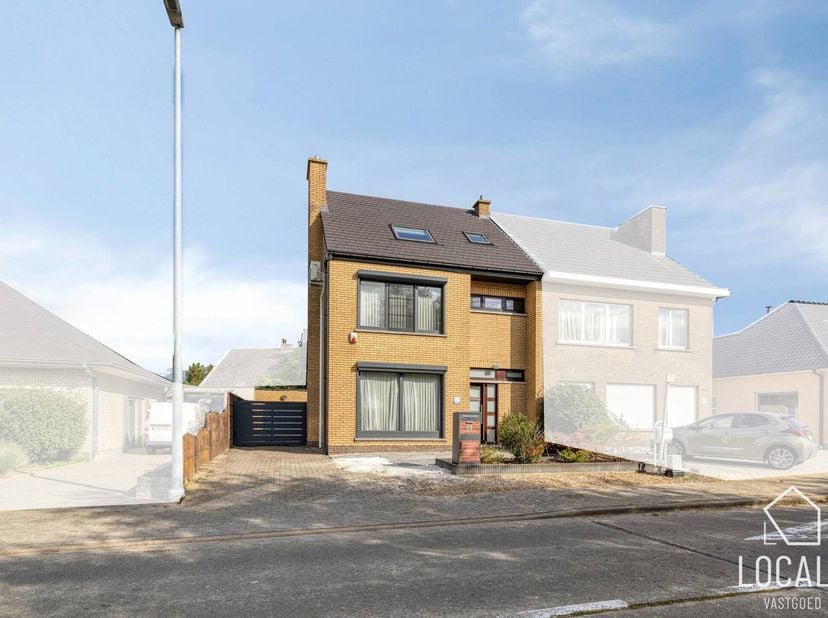 Maison à vendre à Hemelrijk 129,
                    9402 Meerbeke