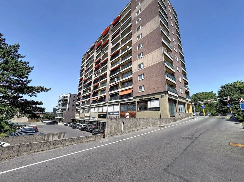 Appartement te koop in Rue de Menin 20 bus G6,
                    7700 Moeskroen