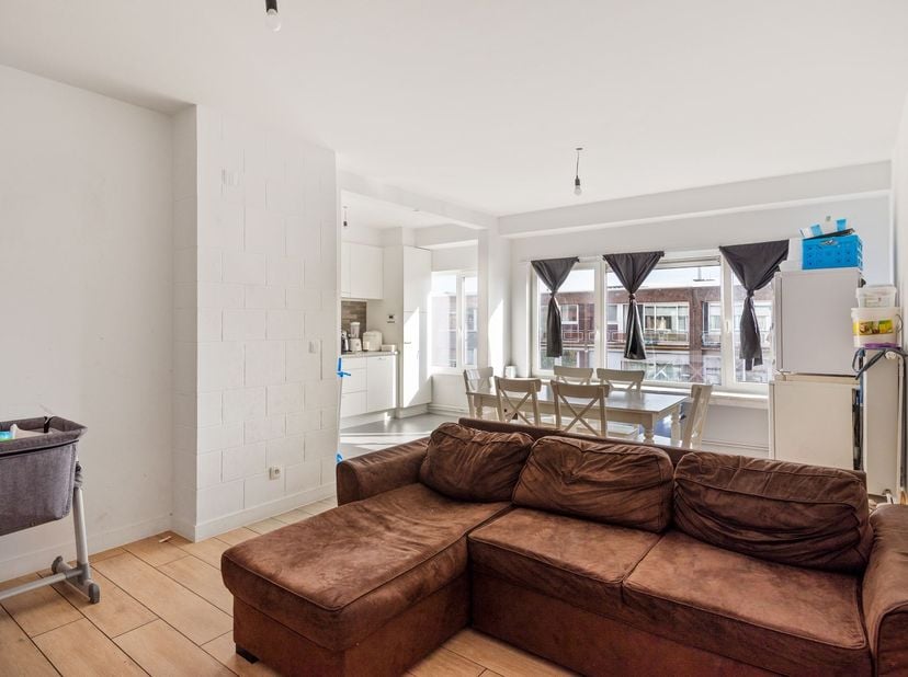 Appartement te koop in Adrinkhovenlaan 136 bus 201,
                    2150 Borsbeek