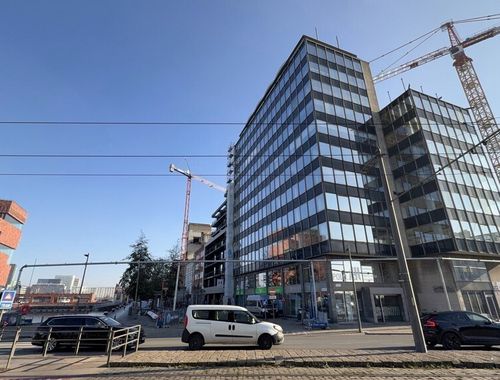                                         Kantoor te huur in Antwerpen, € 4.850
