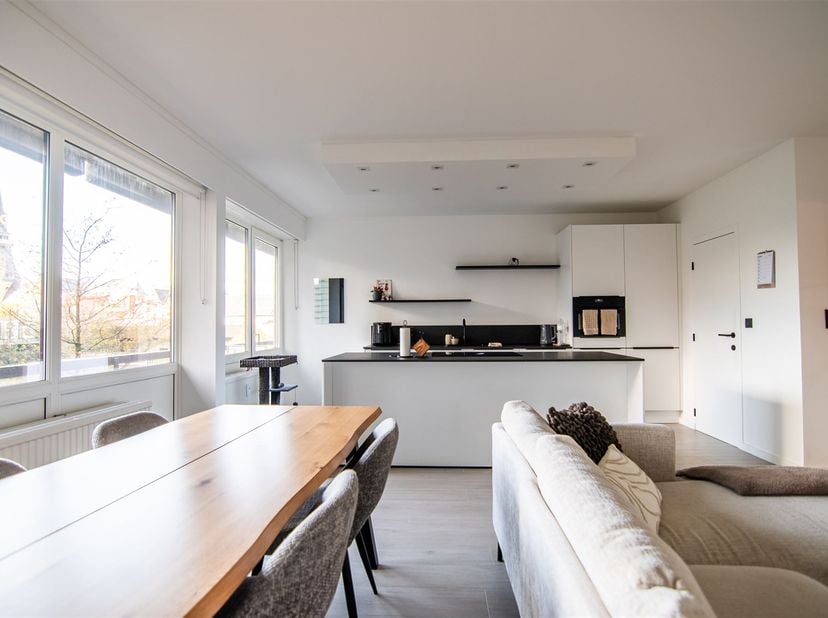 Appartement te koop in Torenplein 3 bus 3,
                    3500 Hasselt
