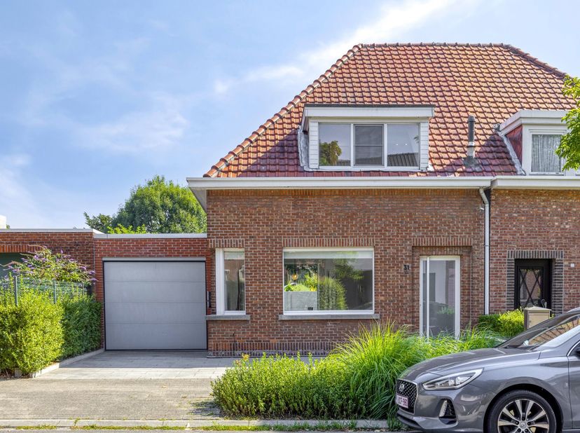 VERKOCHT - Overeenkomst wordt eerstdaags getekend. Interesse in een vrijblijvende waardebepaling en een vlotte verkoop? Contacteer Frederik op het num