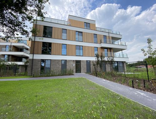                                        Gelijkvloers app. te huur in Putte, € 925
