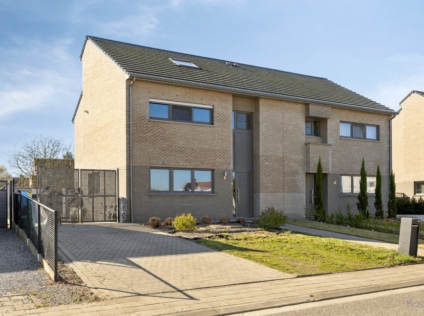 Maison à vendre
                    à 3980 Tessenderlo