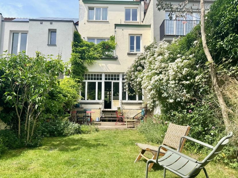Bien présenté par Maia Zinchenko:maia.zinchenkà@victoire.be; 0473 365 805<br />
Victoire-Junot vous présente:<br />
Uccle/Brugmann/Parvis St Pierre, à