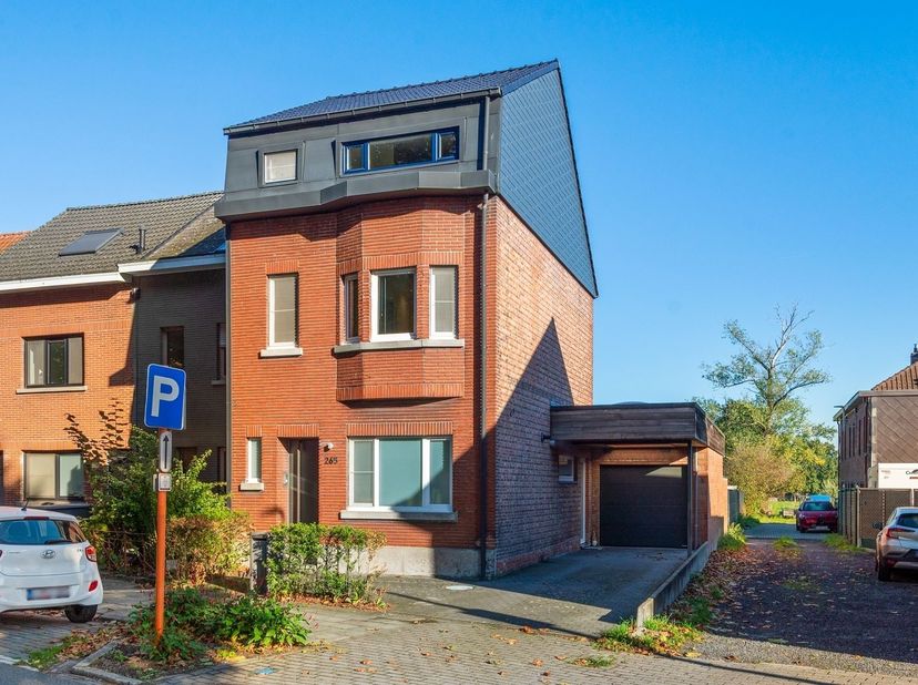Huis te koop in Dirkputstraat 265,
                    2850 Boom