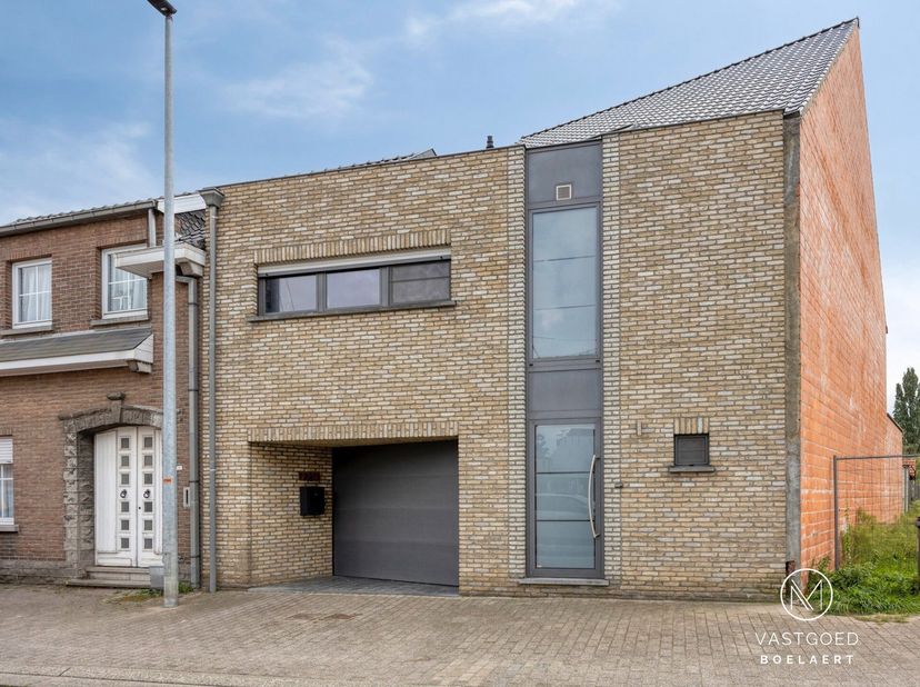 Huis te koop in Edestraat 123,
                    9450 Haaltert